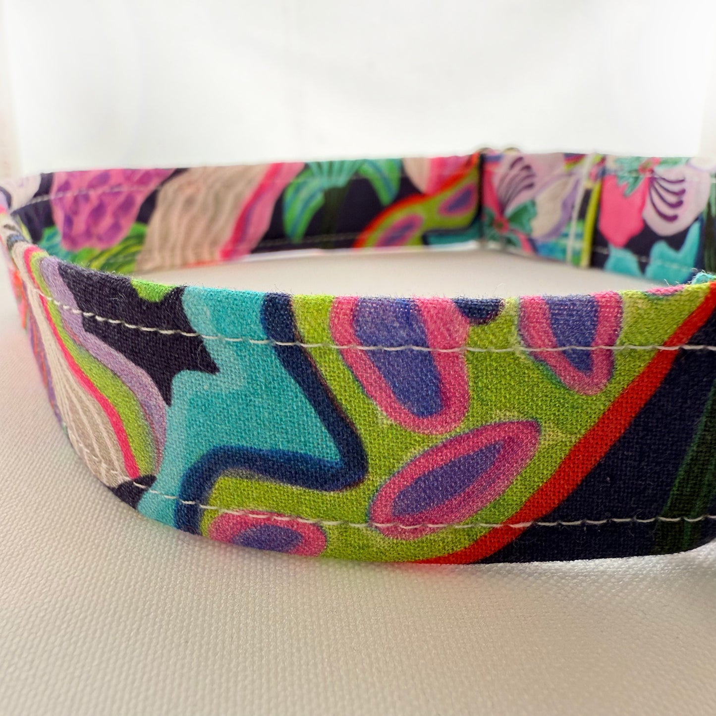Australian Purple Floral Dog Collar