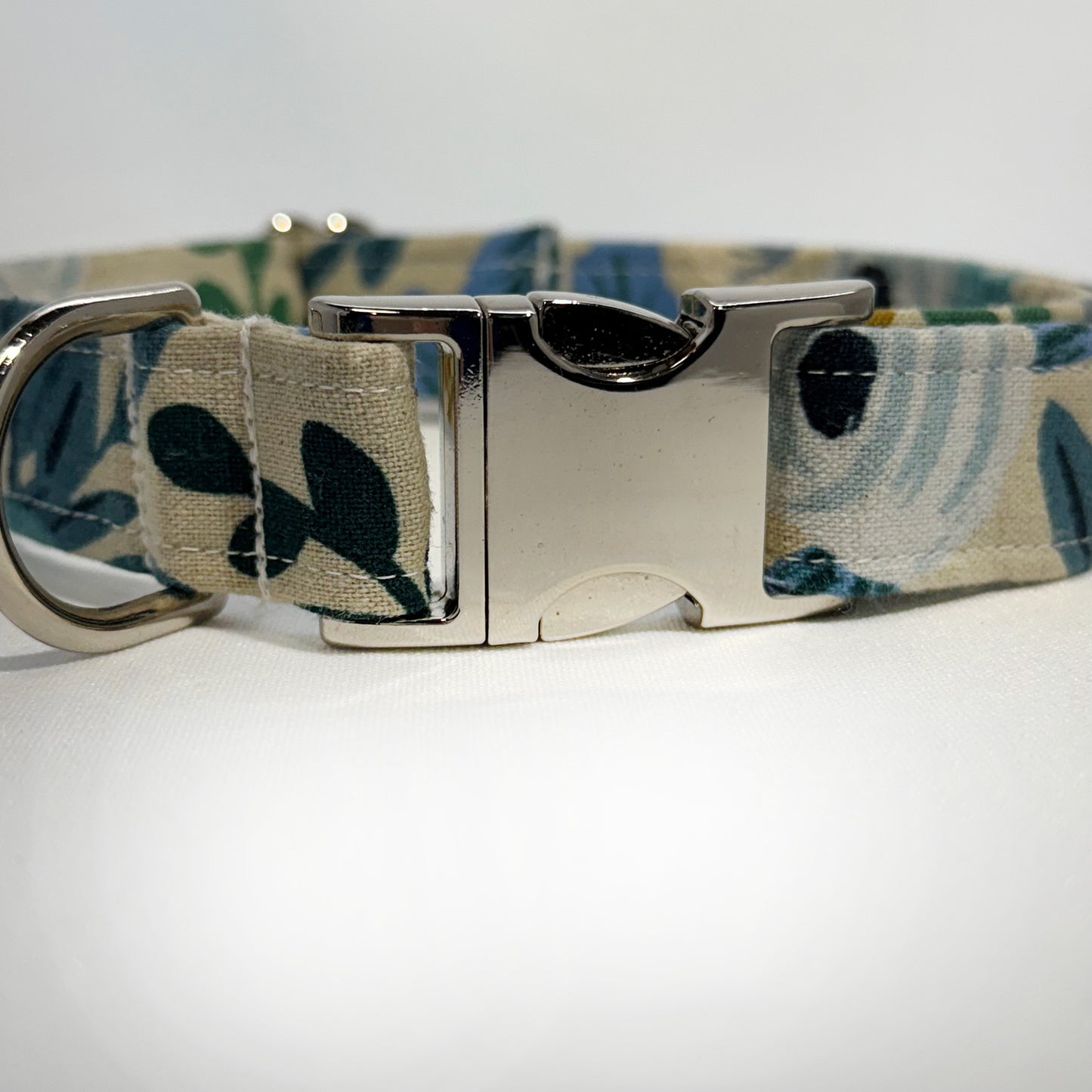 Light Blue Floral Linen Dog Collar