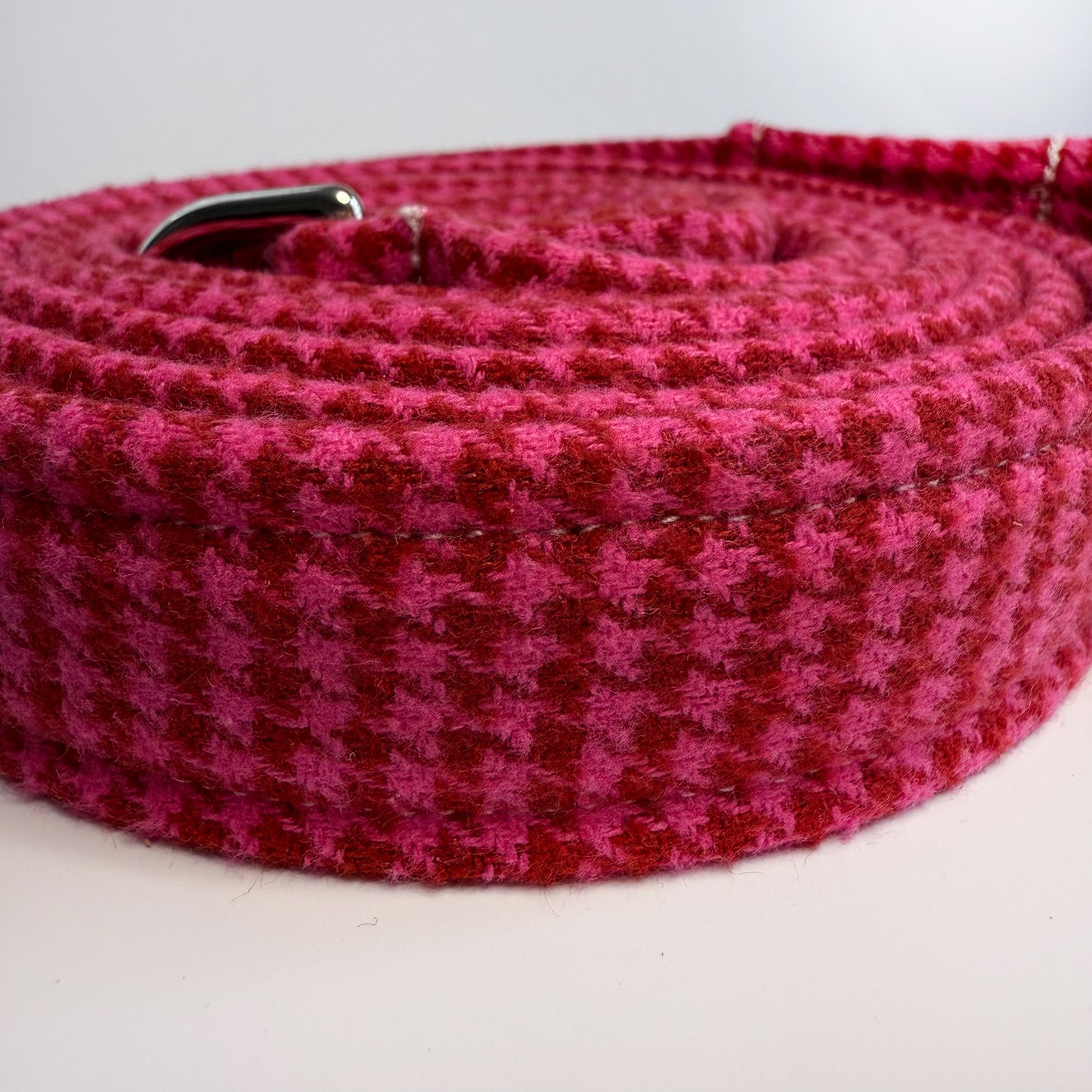 Large Pink Houndstooth Dog Leash - 6ft