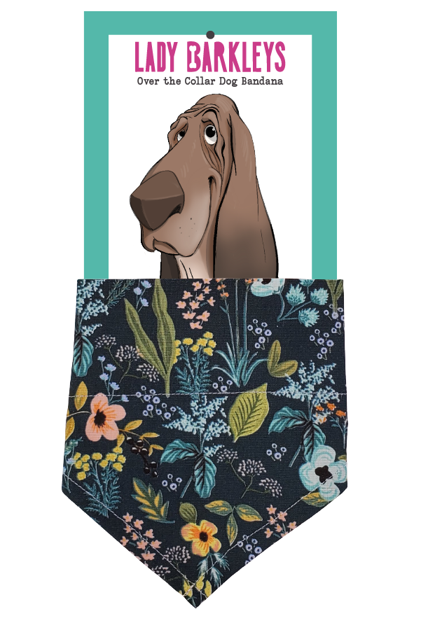 Blue Blossoms Dog Bandana – Handmade Over the Collar Dog Bandana - Handmade over-the-collar dog bandana, stylish and comfortable for pets.