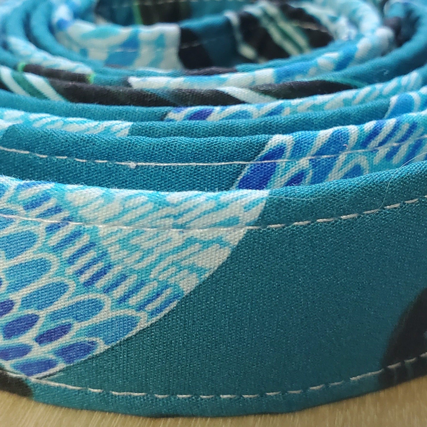 High-quality handmade dog leash from Lady Barkleys.