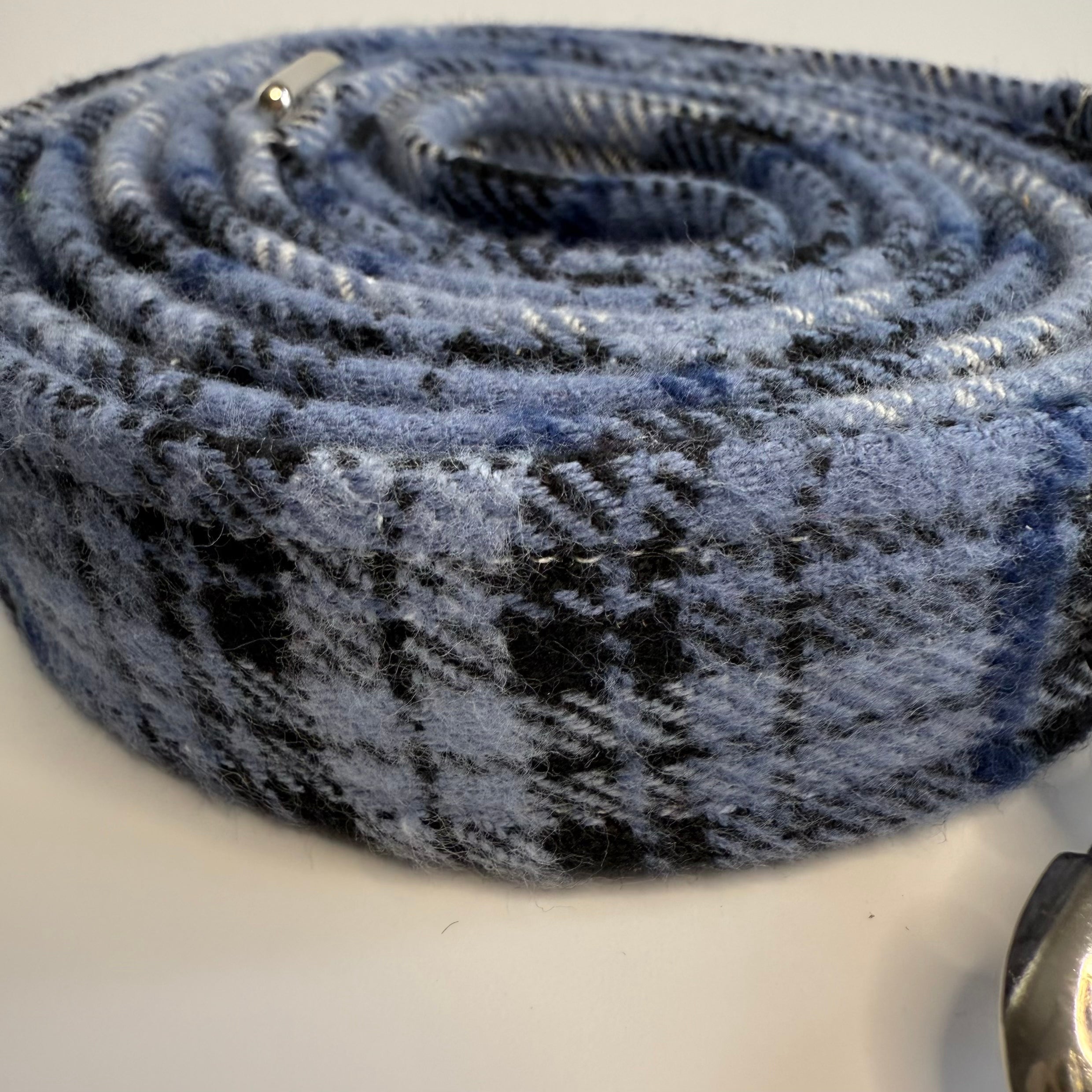 High-quality handmade dog leash from Lady Barkleys.