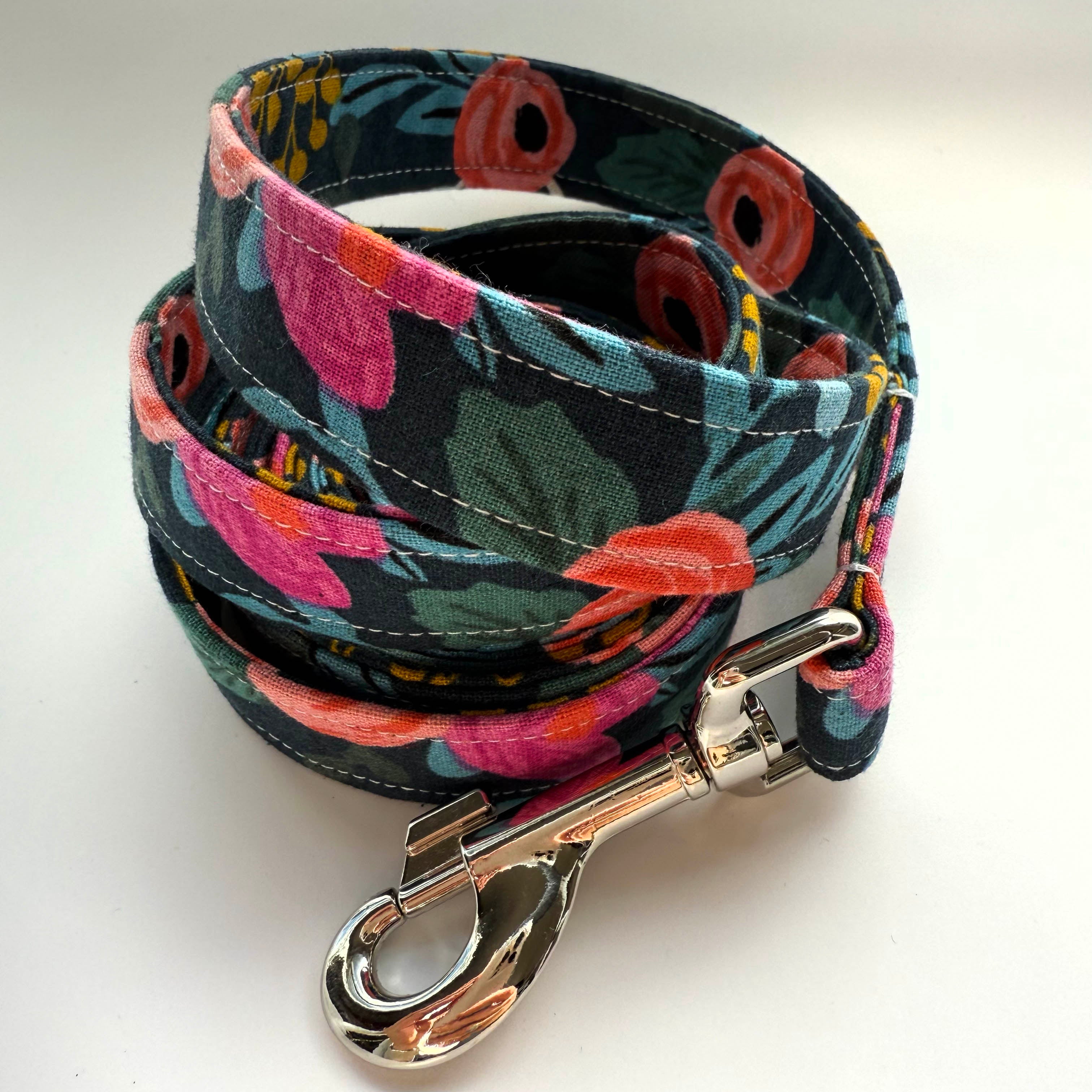 Tropical Linen Floral Dog Leash