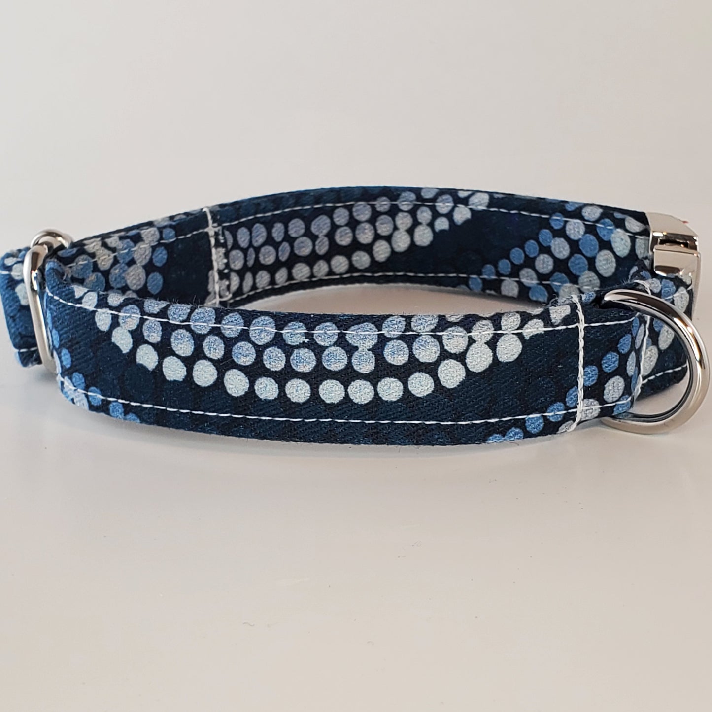 Small Australian blue dot fabric dog collar